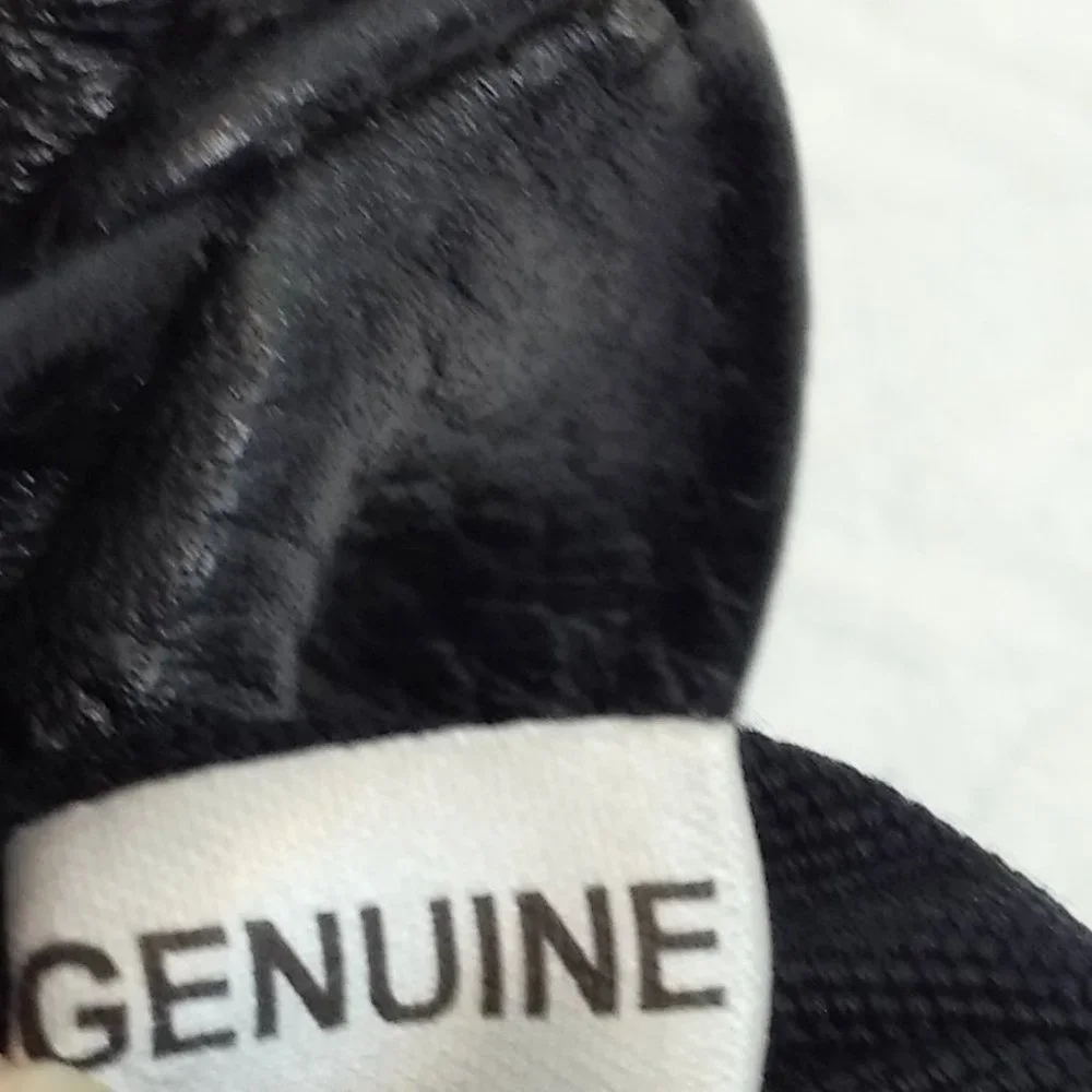 Desmo Leather Mini Purse - Picture 4 of 10